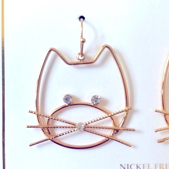 Brand New True to Form Nickel Free Gold Tone Kitty Cat w/ Rhinestone Eyes & Nose - Picture 4 of 9